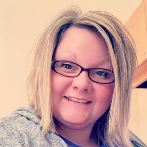 Meet your Posher, Holly